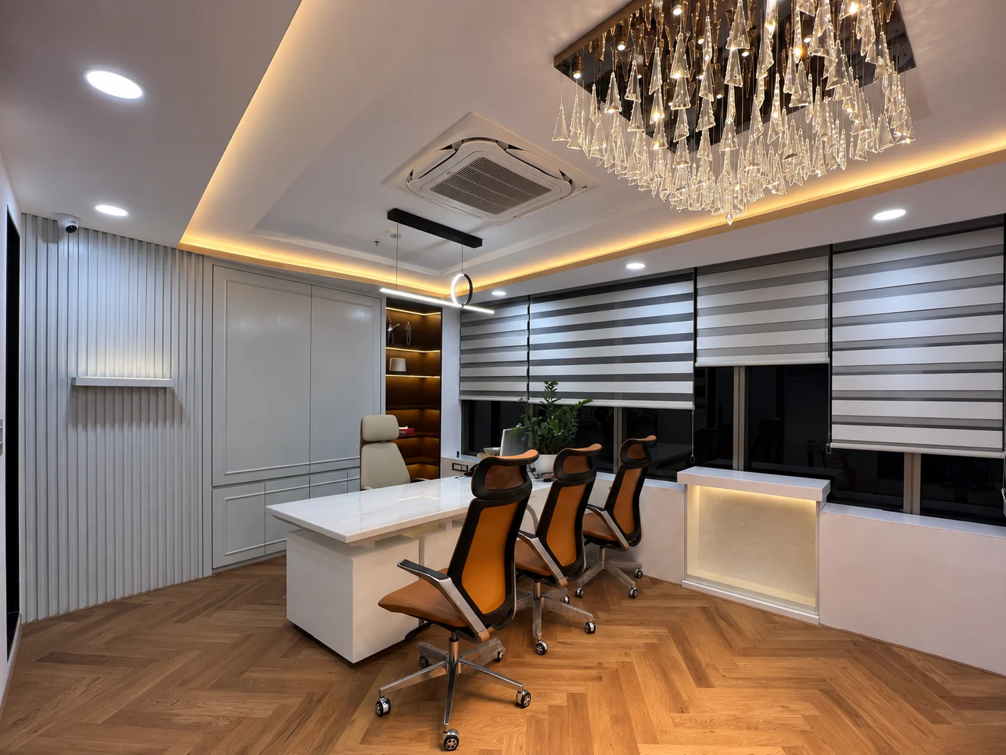 Executive Office Cabin